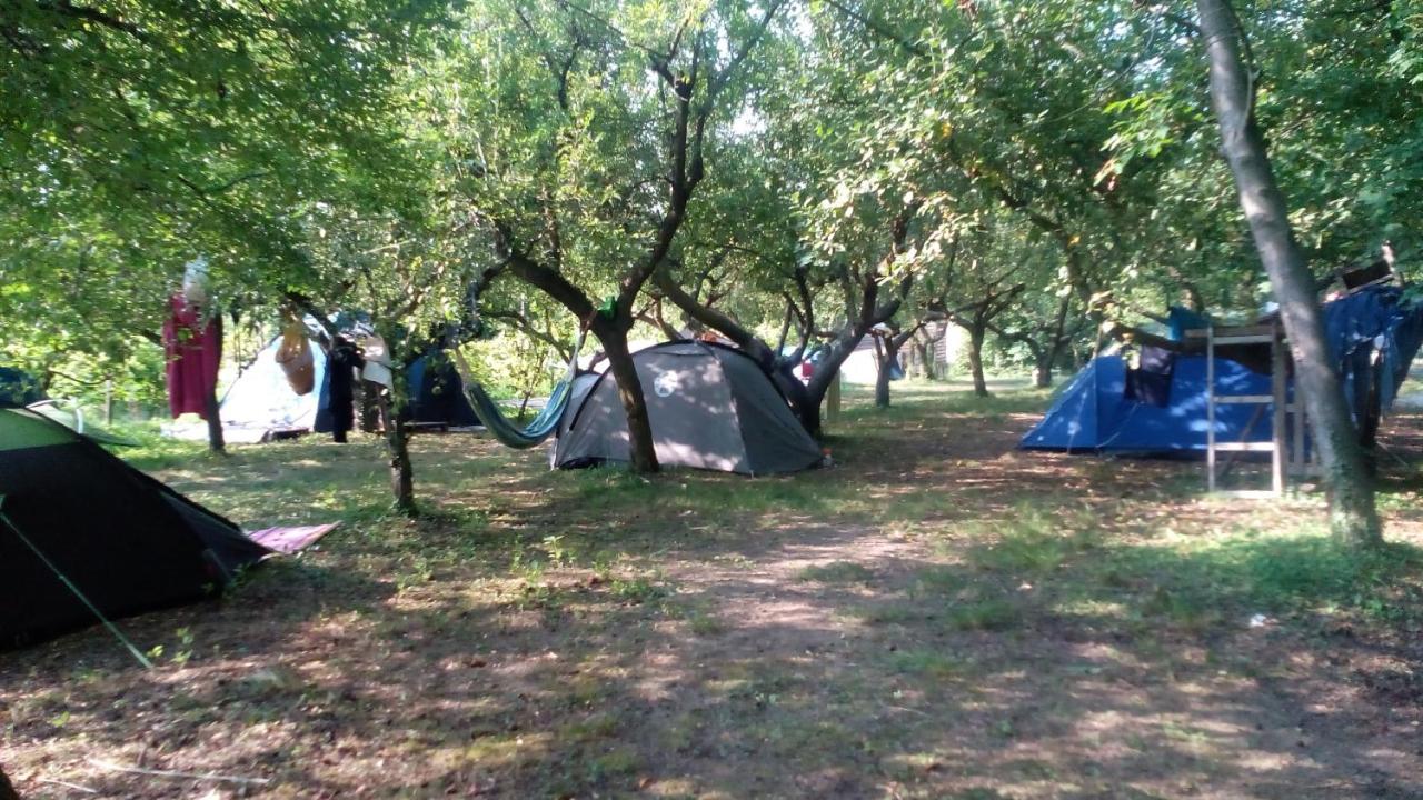 Отель Holiday Park - Camping Near Venice Целарино Экстерьер фото